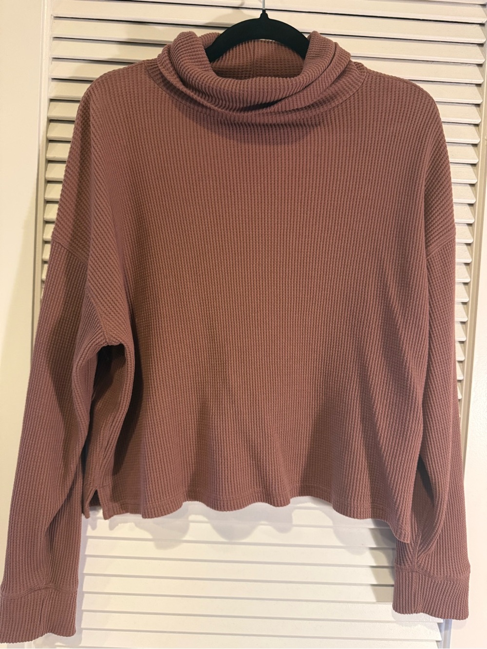 Abercrombie & Fitch Dusty Mauve Ribbed Turtleneck Sweater